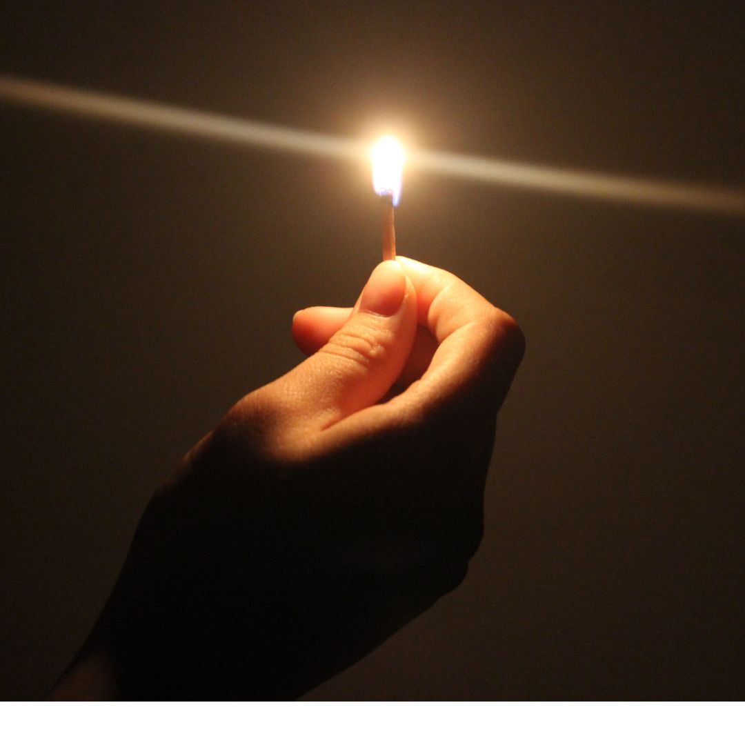 Cuando todo se apaga… se ilumina lo esencial